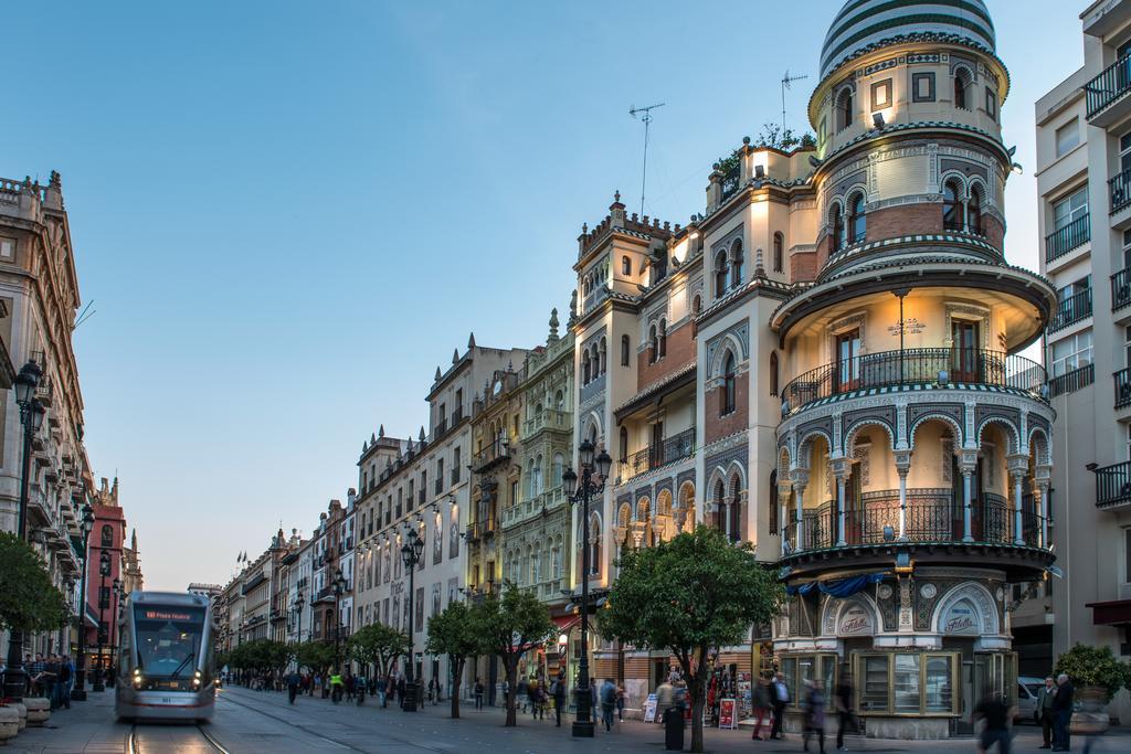 Hotel Derby Sevilla Eksteriør bilde